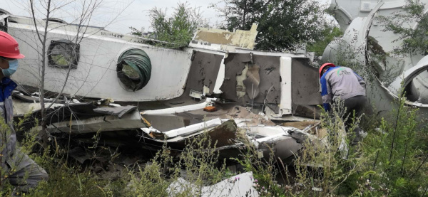 張北基地退役葉片、機(jī)艙處置現(xiàn)場