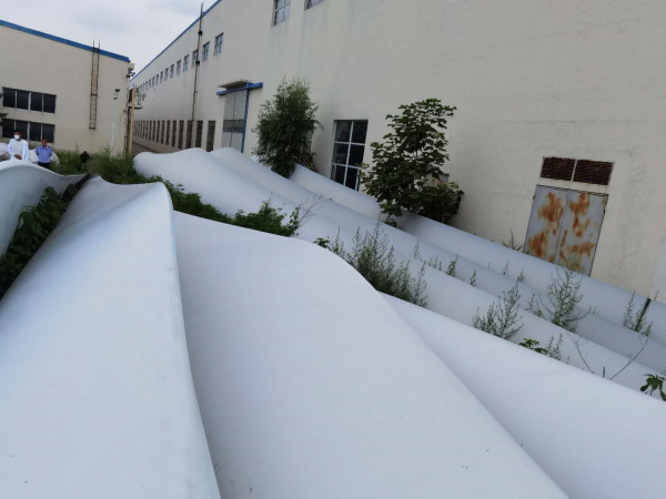 丹東退役機(jī)組、葉片處置現(xiàn)場