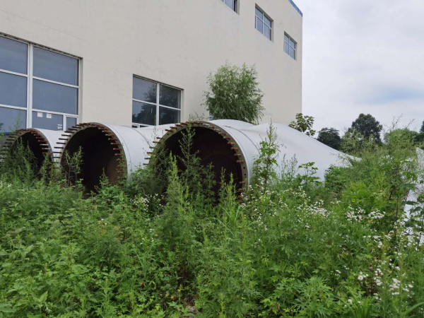 丹東退役機(jī)組、葉片處置現(xiàn)場