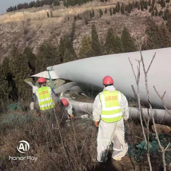 山東境內(nèi)退役葉片施工現(xiàn)場