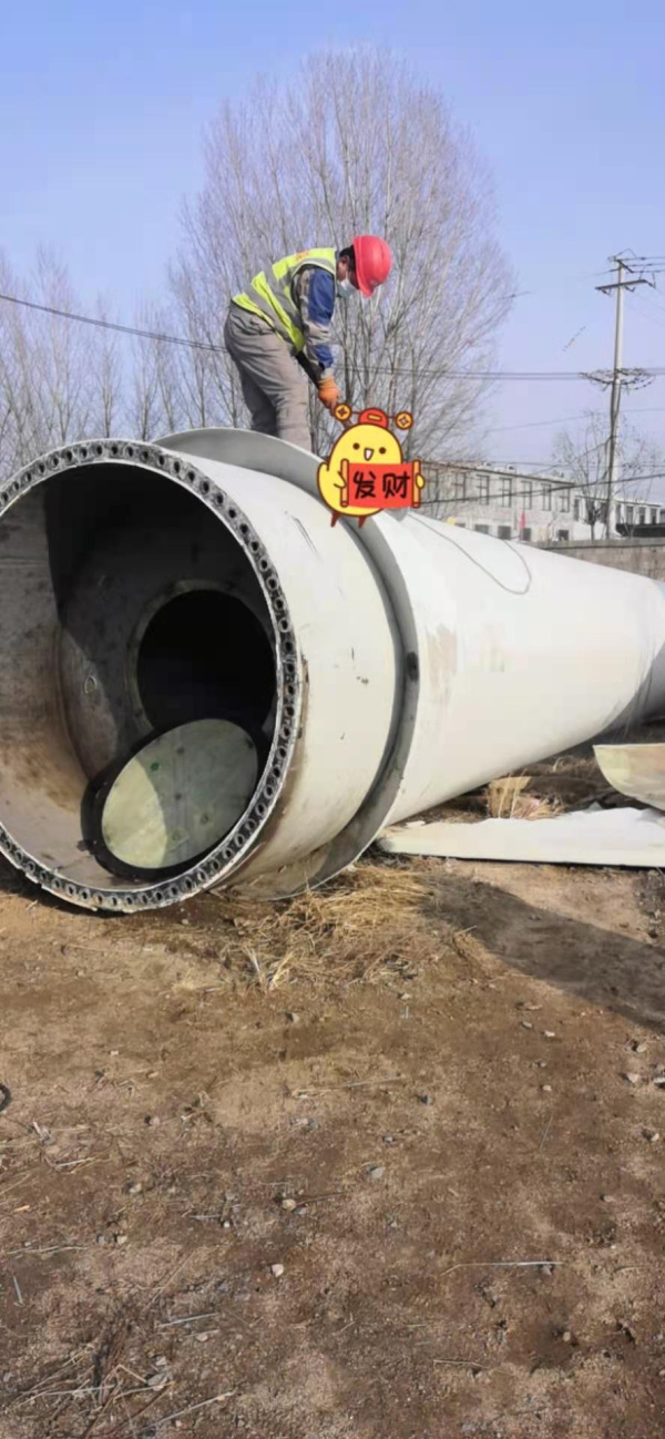 山東境內(nèi)退役葉片施工現(xiàn)場